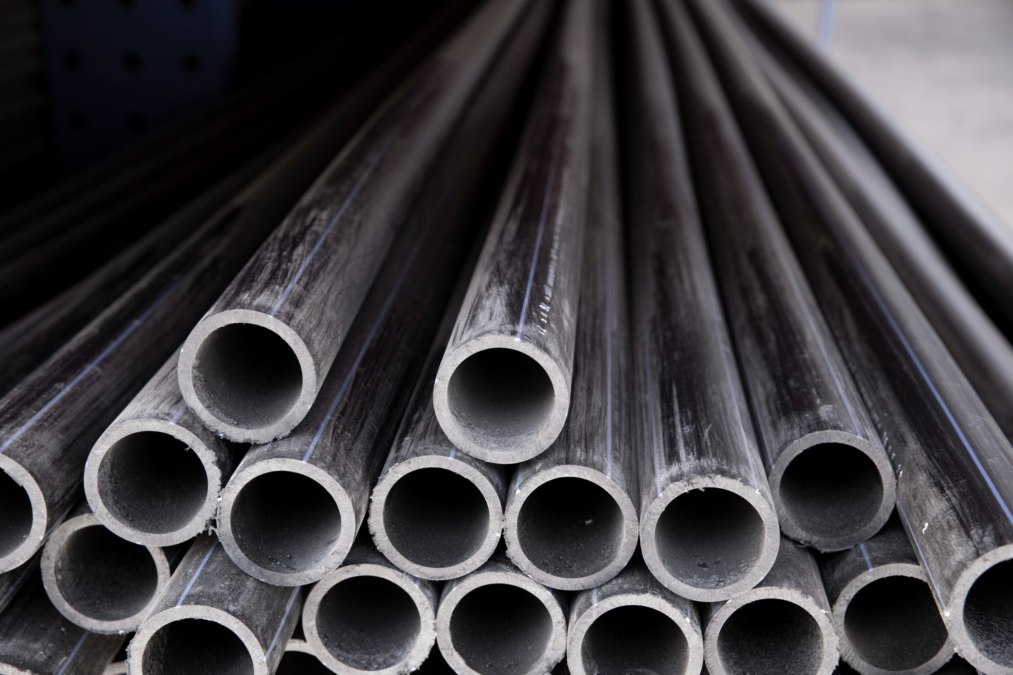 Stainless Steel Pipes and Tubes Supplier in Spain